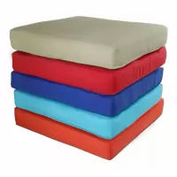 Подушка для мебели из водоотталкивающей ткани